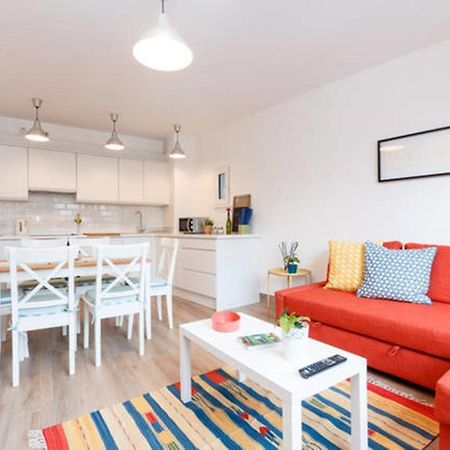 Stylish Soundproof Temple Bar Square Apartment ดับลิน ภายนอก รูปภาพ